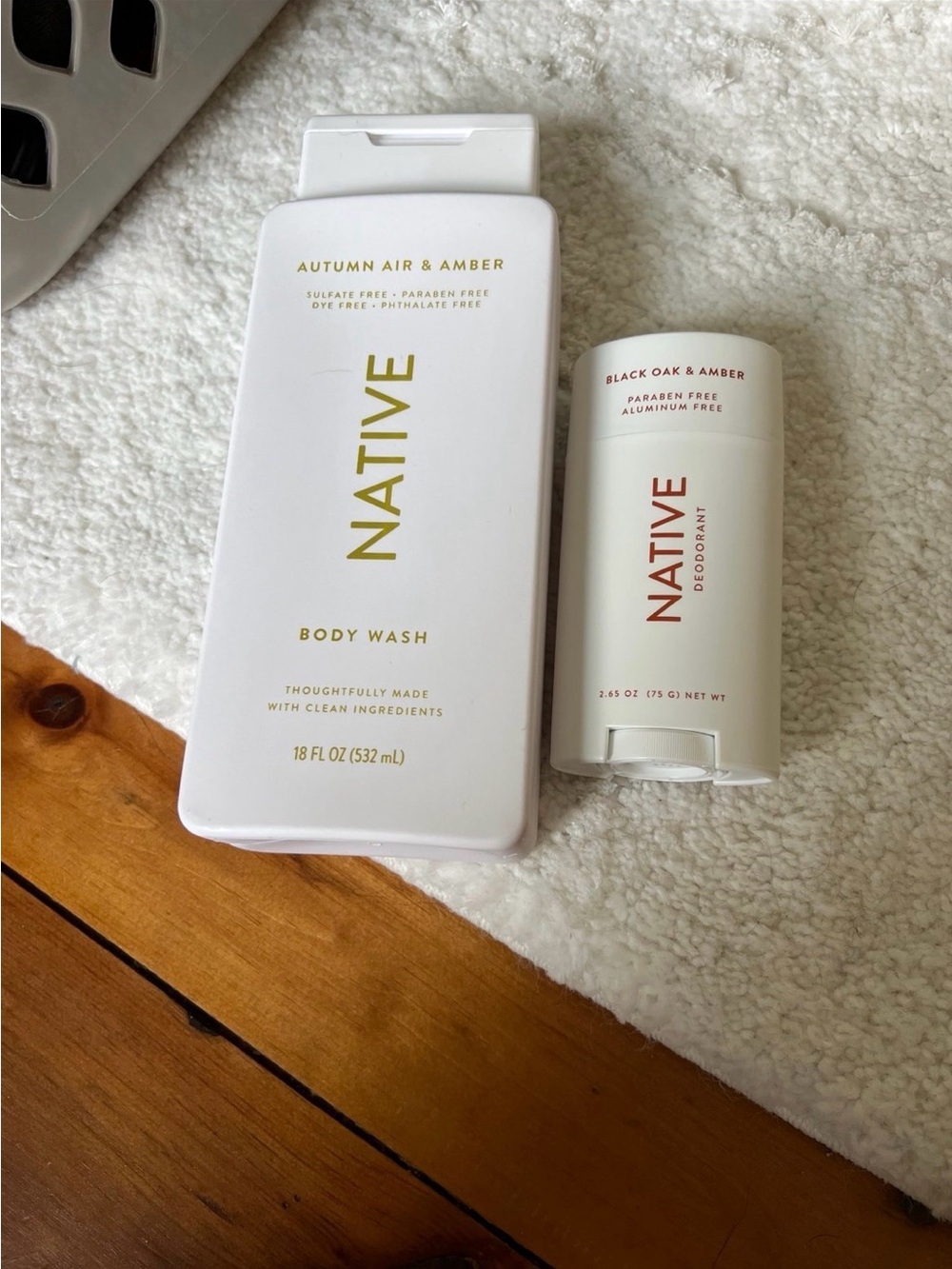 Native Body Wash Autumn Air & Amber Scent/deodorant